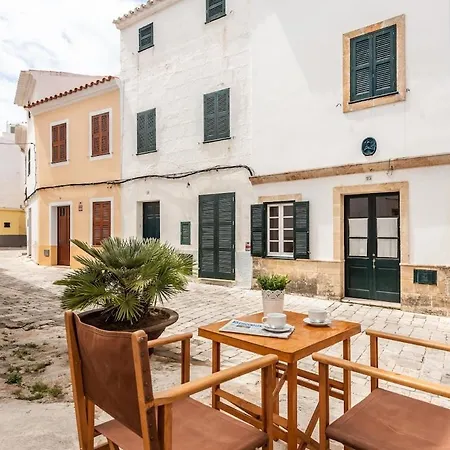 Roques 24 Holiday home *
