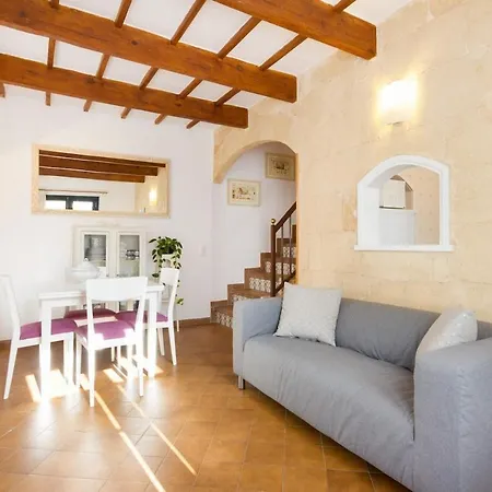 Holiday home Roques 24 *