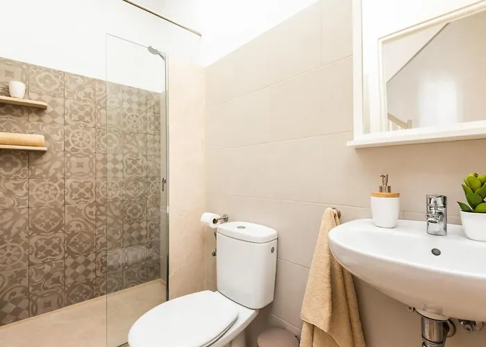 Roques 24 * シウタデリャ